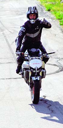 ONE HAND  stopi